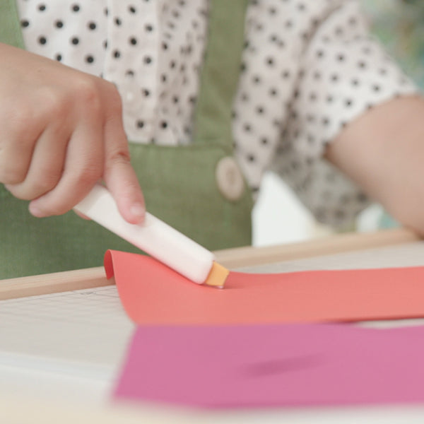 OLFA ESK-1 Compact Safety Snap Knife for beginners